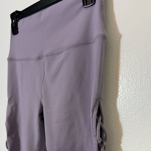 alo leggings - Picture 2 of 5